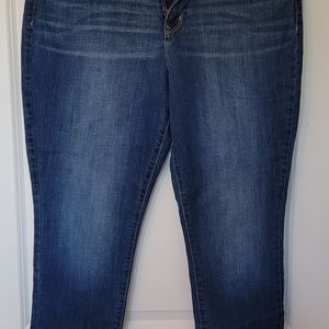 OLD NAVY MIDRISE SZ 18 JEANS